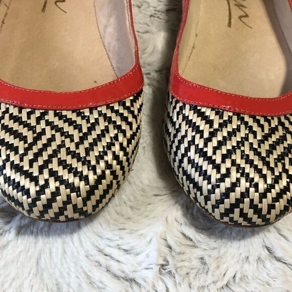 Rowen woven raffia ivory and black flats size 8M - Picture 2 of 10